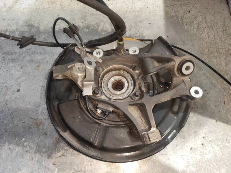 Recambio de mangueta trasera izquierda para mercedes clase cls (w219) 320 cdi (219.322) referencia OEM IAM   