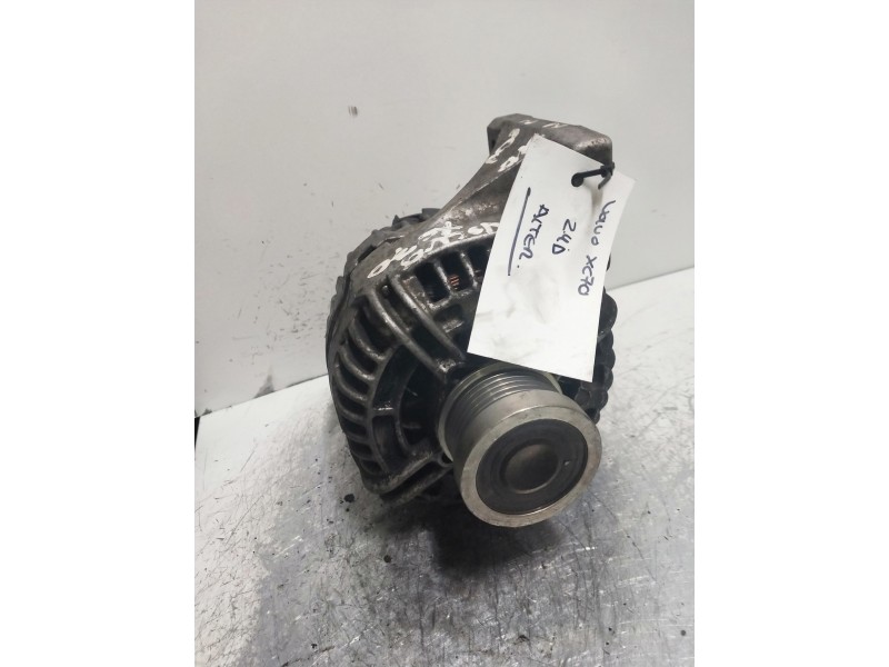 Recambio de alternador para volvo xc70 d5 awd momentum referencia OEM IAM 8676498  