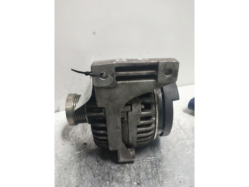 Recambio de alternador para volvo xc70 d5 awd momentum referencia OEM IAM 8676498  