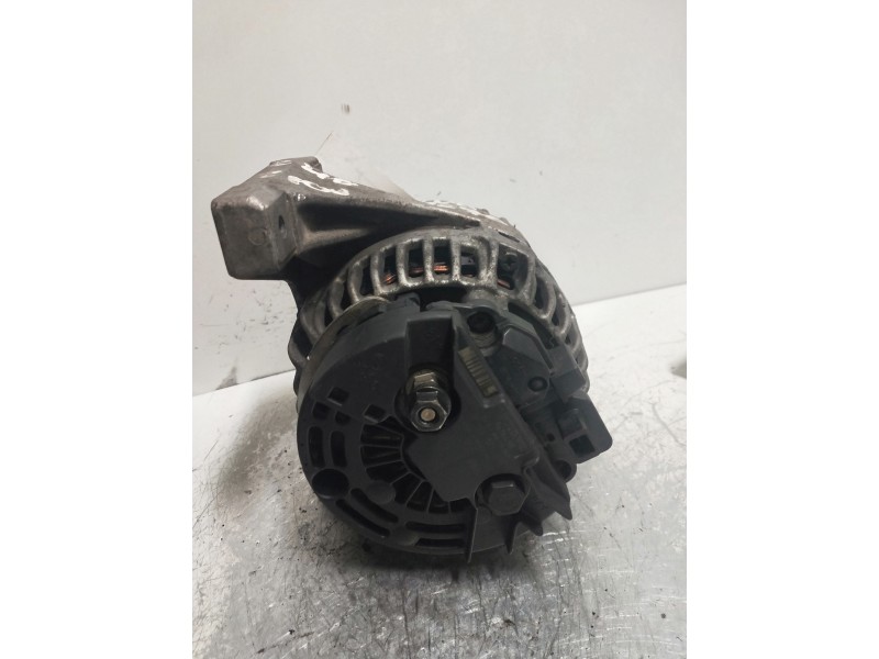 Recambio de alternador para volvo xc70 d5 awd momentum referencia OEM IAM 8676498  