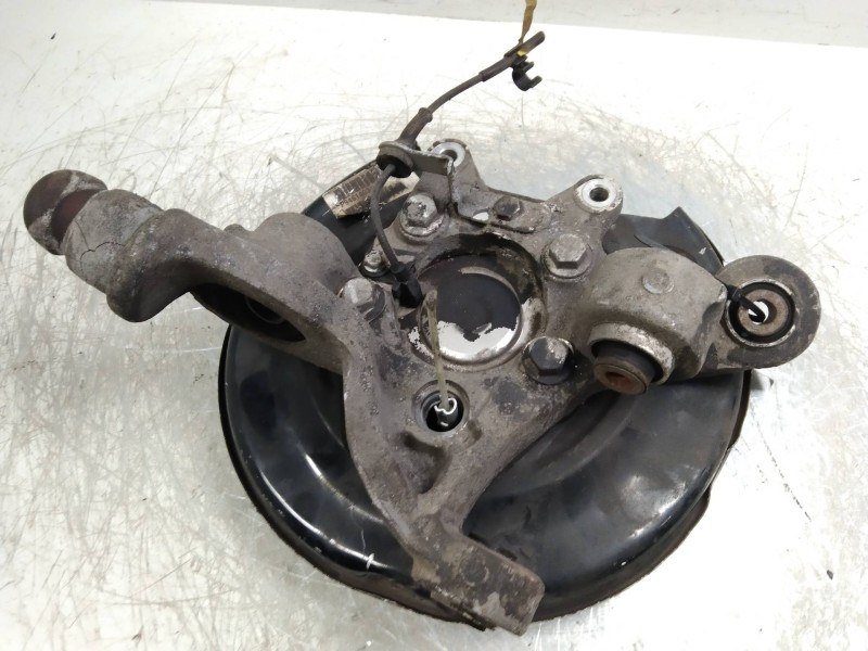 Recambio de mangueta trasera izquierda para volvo s80 berlina 2.5 turbodiesel referencia OEM IAM   