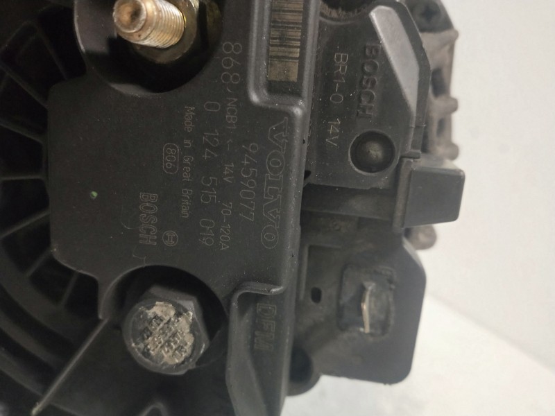 Recambio de alternador para volvo v70 familiar d5 kinetic (136kw) referencia OEM IAM 0124515019  