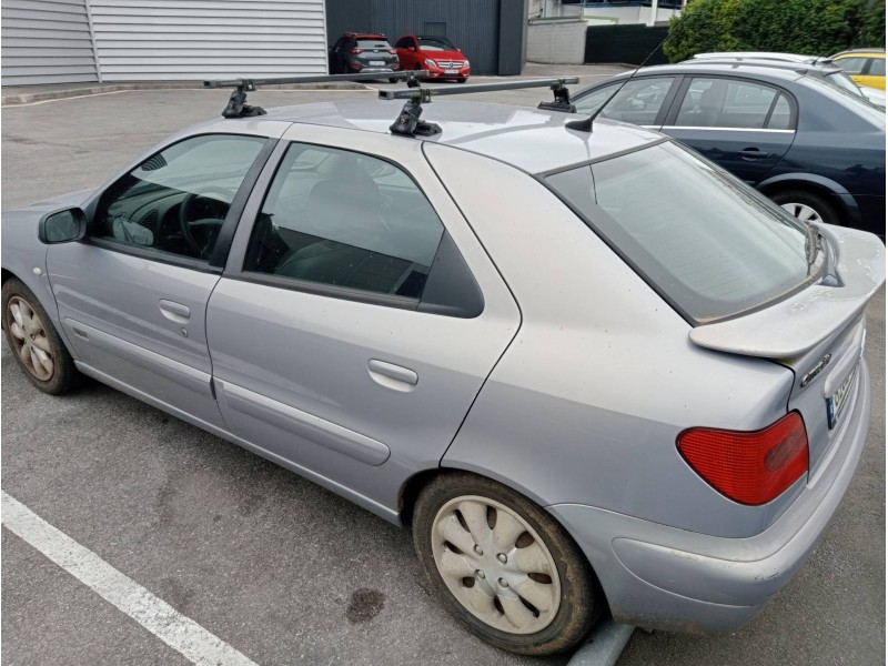 citroen xsara berlina del año 2001