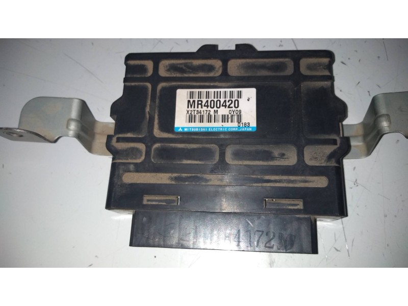 Recambio de centralita abs para mitsubishi montero (v60/v70) 3.2 di-d gls hunter (5-ptas.) referencia OEM IAM MR400420 X2T34172M Recambio de centralita abs para mitsubishi montero (v60/v70) 3.2 di-d gls hunter (5-ptas.) referencia OEM IAM MR400420 X2T34172M