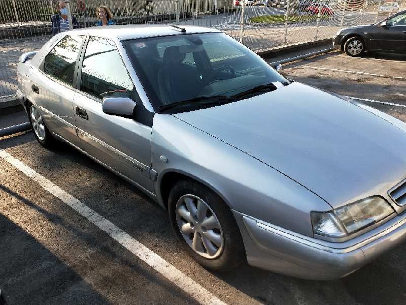 citroen xantia berlina del año 1999