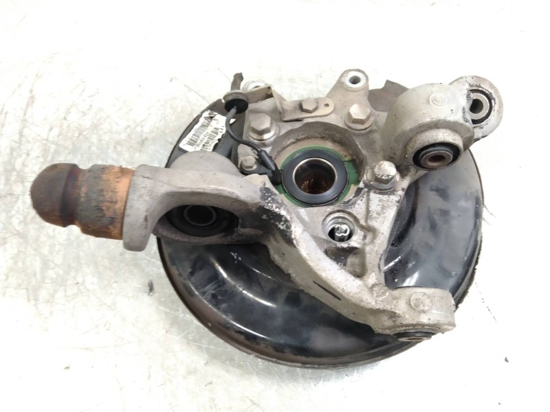 Recambio de mangueta trasera izquierda para volvo v70 familiar 2.4 diesel cat referencia OEM IAM   