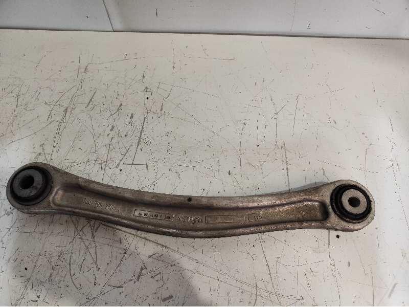 Recambio de brazo suspension superior trasero derecho para volkswagen touareg (7p6) 3.0 v6 tdi dpf referencia OEM IAM 7L0505376A