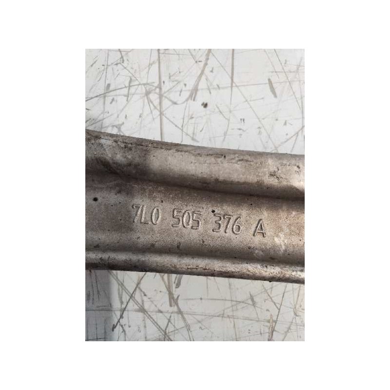 Recambio de brazo suspension superior trasero derecho para volkswagen touareg (7p6) 3.0 v6 tdi dpf referencia OEM IAM 7L0505376A