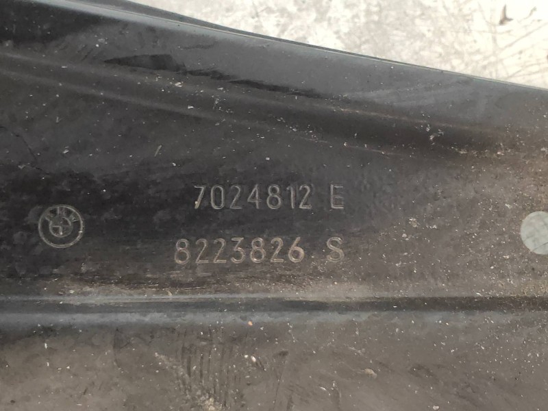 Recambio de elevalunas delantero derecho para bmw serie 7 (e65/e66) 735i referencia OEM IAM 7024812E 8223826S 
