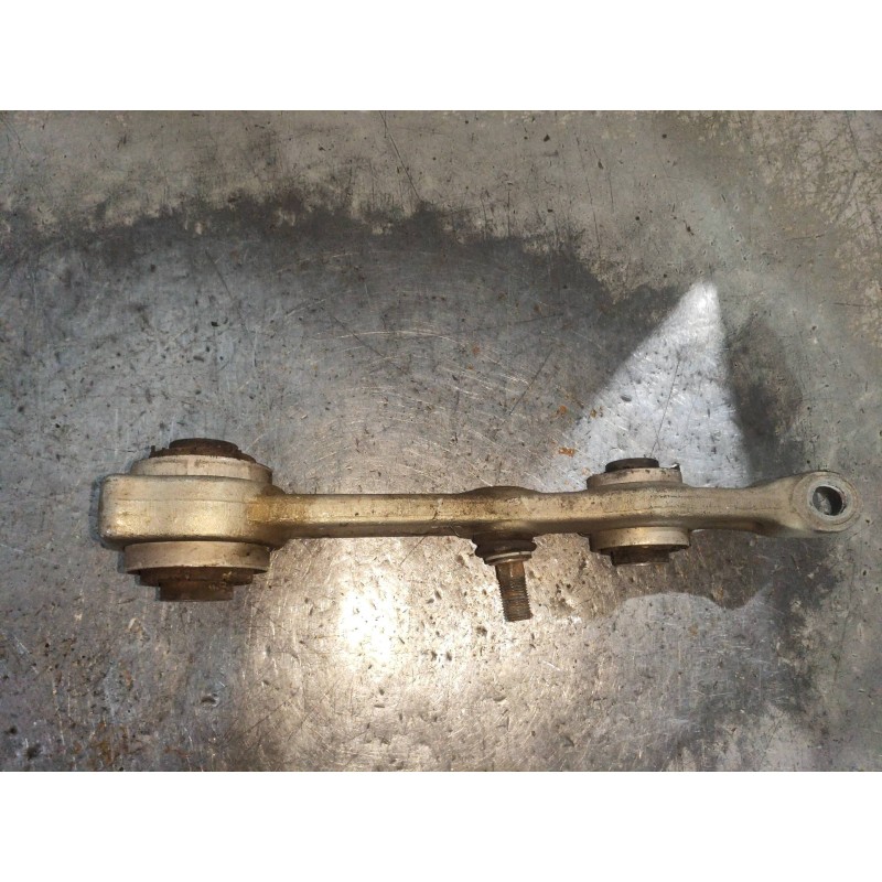 Recambio de brazo suspension superior delantero izquierdo para mercedes clase cls (w219) 320 cdi (219.322) referencia OEM IAM 21