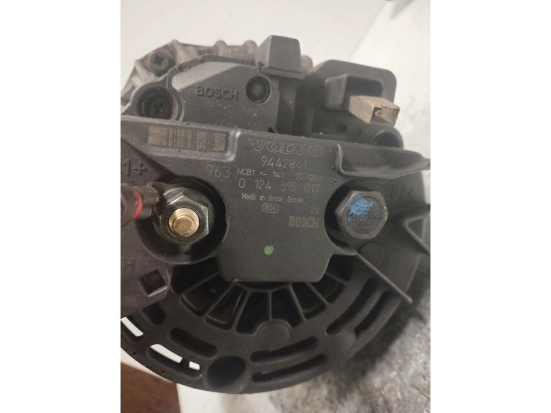 Recambio de alternador para volvo s80 berlina 2.4 t referencia OEM IAM 0124515017  
