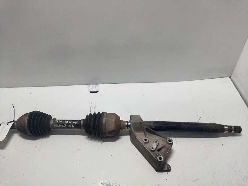 Recambio de transmision delantera derecha para saab 9-3 berlina 2.2 tid linear referencia OEM IAM 9186588  