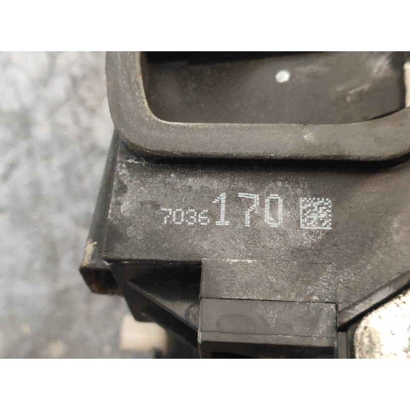 Recambio de motor cierre centralizado delantero derecho para bmw serie 7 (e65/e66) 735i referencia OEM IAM 7036170  