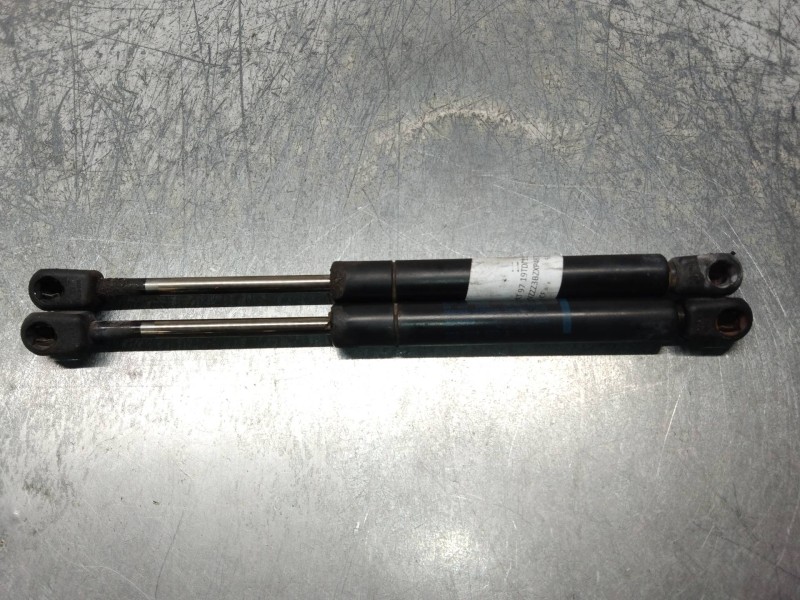 Recambio de amortiguadores maletero / porton para volkswagen passat berlina (3b2) comfortline referencia OEM IAM 3B5827550A  052