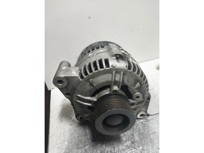 Recambio de alternador para volvo s90 berlina executive level 3 referencia OEM IAM 0123500006  