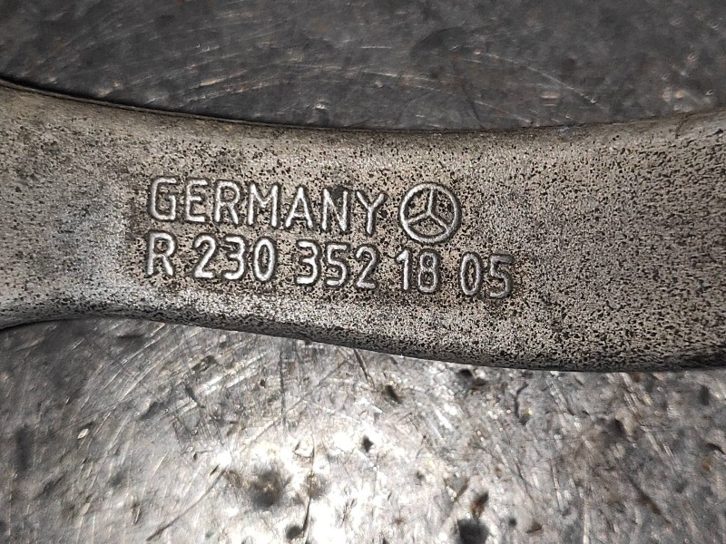 Recambio de brazo suspension superior trasero derecho para mercedes clase cls (w219) 320 cdi (219.322) referencia OEM IAM 230352