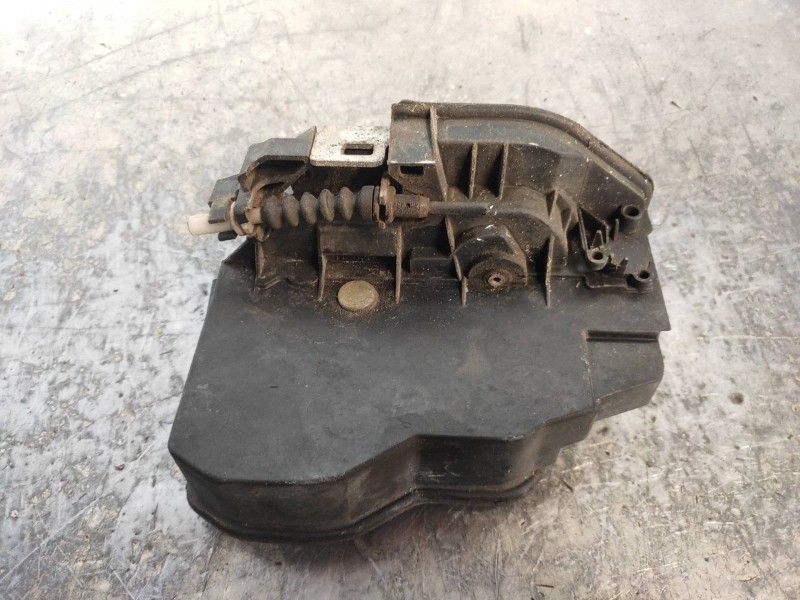 Recambio de motor cierre centralizado delantero derecho para bmw serie 7 (e65/e66) 735i referencia OEM IAM 7036170  