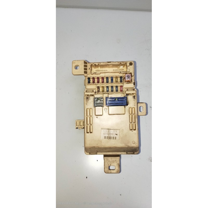 Recambio de caja reles / fusibles para toyota land cruiser (j9) td vx (3-ptas.) (kzj90) referencia OEM IAM 8273060060  