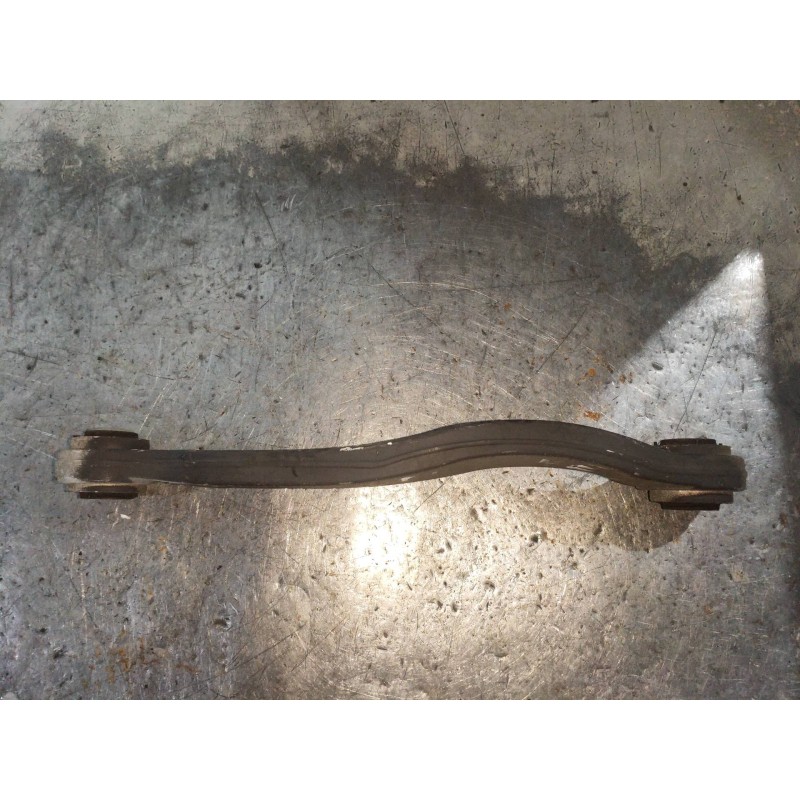 Recambio de brazo suspension superior trasero derecho para mercedes clase cls (w219) 320 cdi (219.322) referencia OEM IAM A23035