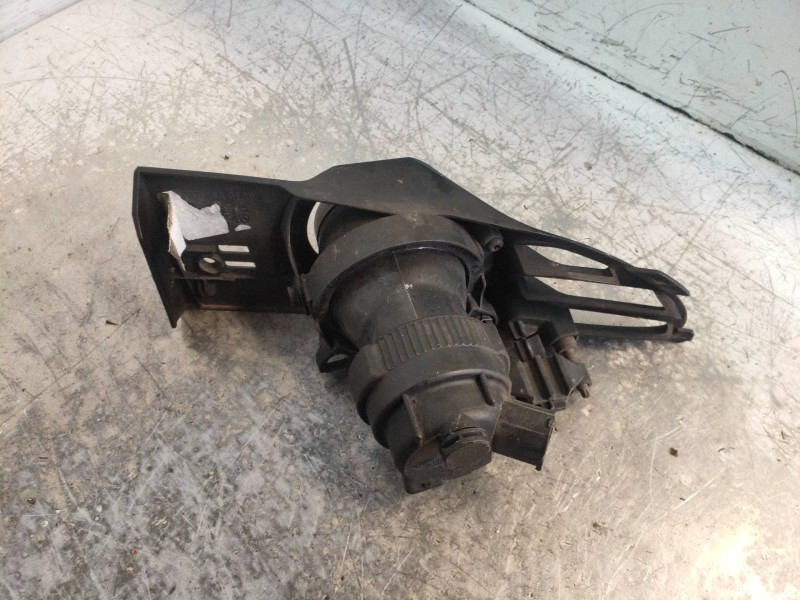 Recambio de faro antiniebla derecho para bmw serie 7 (e65/e66) 735i referencia OEM IAM   