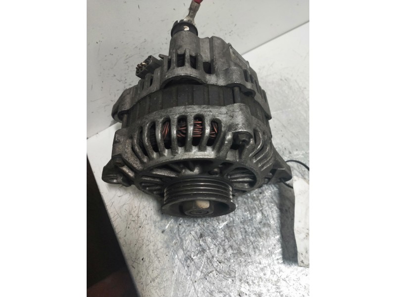 Recambio de alternador para volvo v40 familiar t4 referencia OEM IAM MD360635  