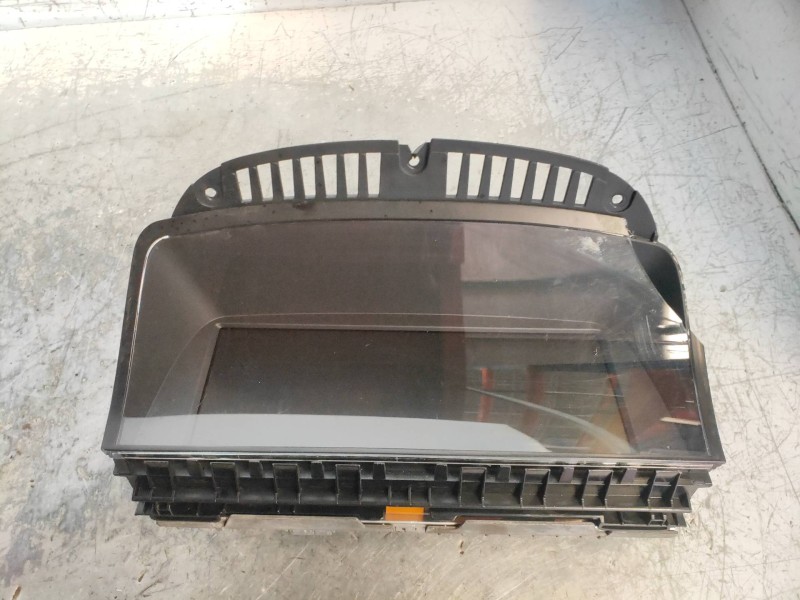 Recambio de pantalla multifuncion para bmw serie 7 (e65/e66) 735i referencia OEM IAM 65826931556  