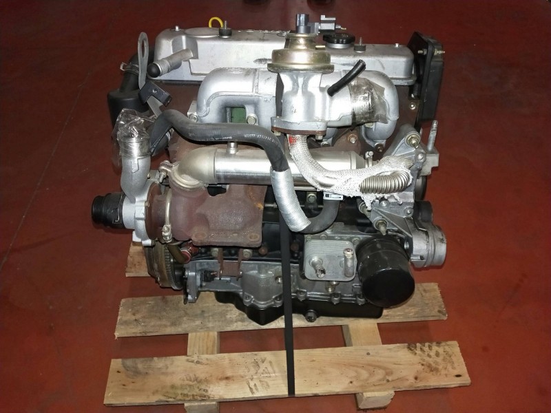 Recambio de motor completo para ford focus berlina (cak) 1.8 tddi turbodiesel cat referencia OEM IAM BHDB YK75377 