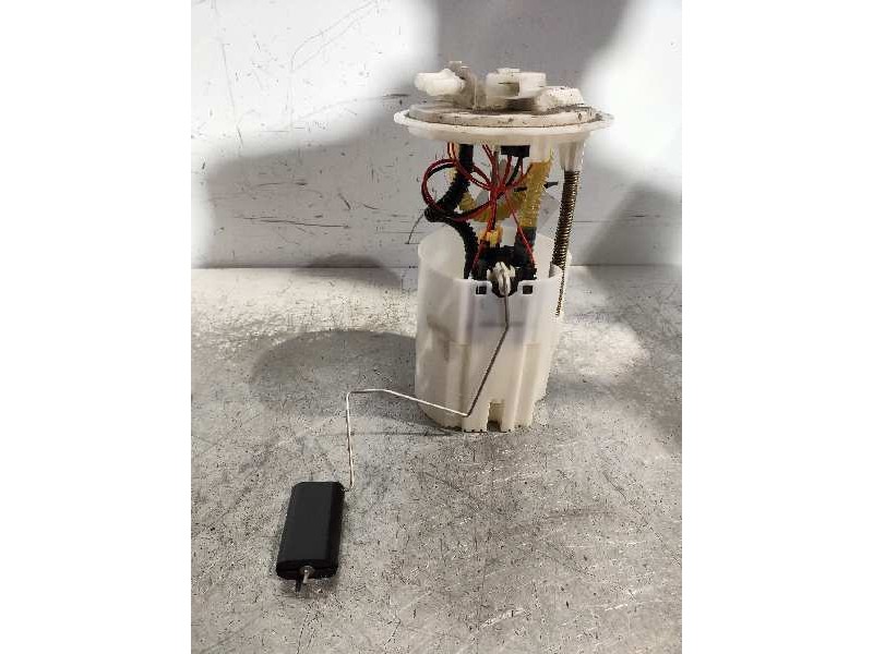 Recambio de bomba combustible para renault trafic furgón l1h1 2,7t referencia OEM IAM 0580203169 172027392R R102983937AB BOSCH