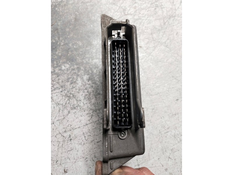 Recambio de centralita motor uce para peugeot 406 berlina (s1/s2) sr referencia OEM IAM 9636006880 SL96 216537287