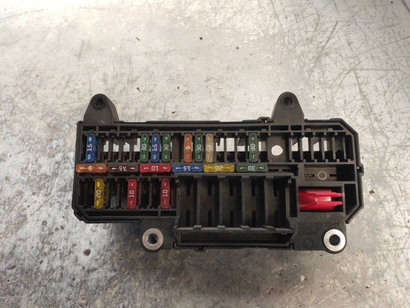 Recambio de caja reles / fusibles para bmw serie 7 (e65/e66) 735i referencia OEM IAM 6113690058301 10688710 