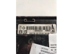 Recambio de caja reles / fusibles para renault clio iii confort dynamique referencia OEM IAM BCML2CR 8200343733  2