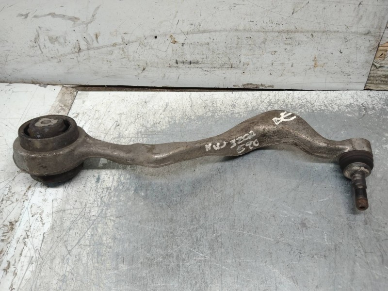 Recambio de brazo suspension inferior delantero derecho para bmw serie 3 berlina (e90) 320d referencia OEM IAM   