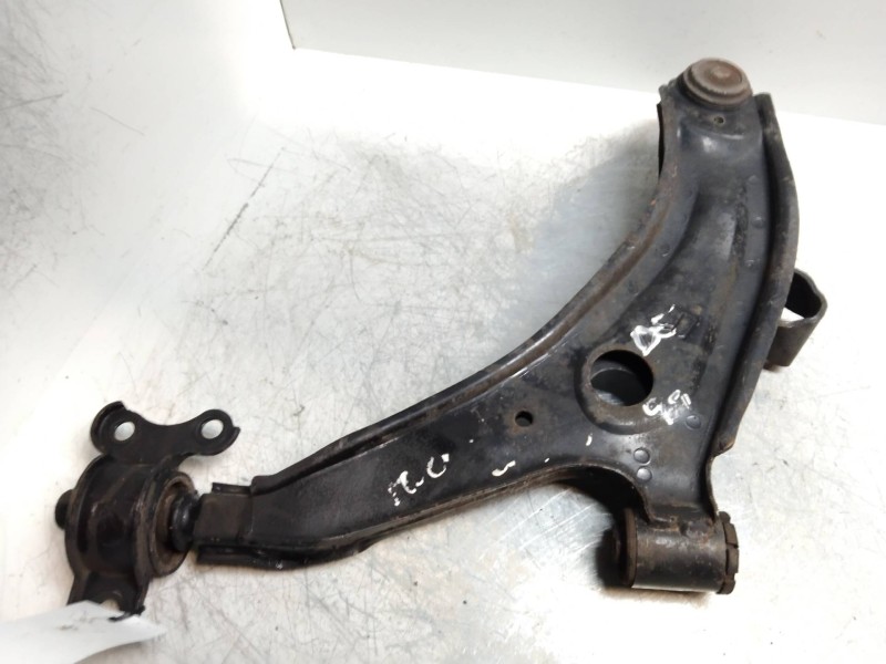 Recambio de brazo suspension inferior delantero derecho para hyundai coupe (rd) 2.0 fx referencia OEM IAM   