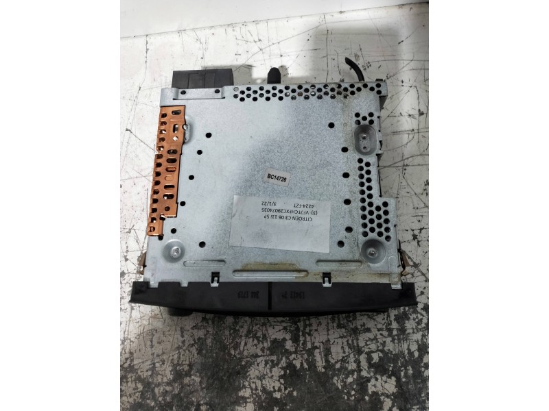 Recambio de sistema audio / radio cd para citroen c3 1.1 audace referencia OEM IAM 96643696XT00 SIEMENS 