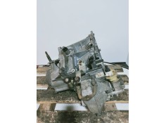 Recambio de caja cambios para citroen xantia berlina 1.9 d armonia referencia OEM IAM 20CH92 7586392A  2