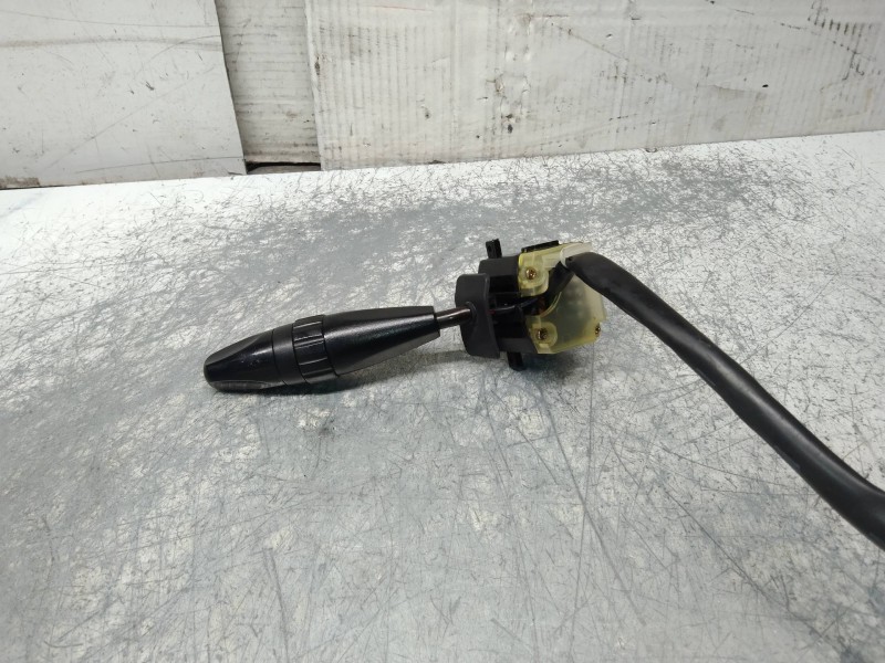 Recambio de mando limpia para ssangyong musso 2.9 turbodiesel cat referencia OEM IAM   