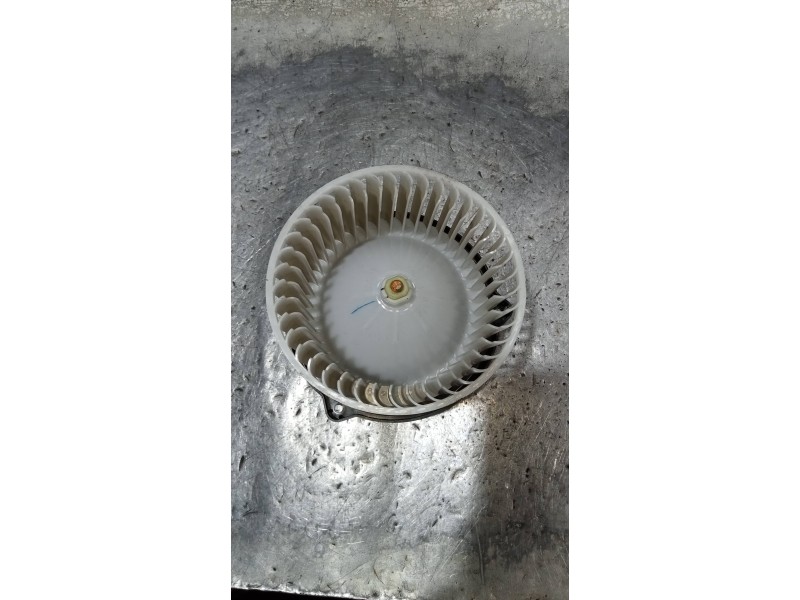 Recambio de motor calefaccion para mazda cx-30 selection 2wd referencia OEM IAM 8727006620  