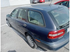 volvo v40 familiar del año 2002 2