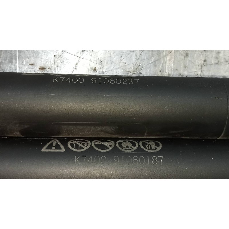 Recambio de amortiguadores maletero / porton para mazda cx-30 selection 2wd referencia OEM IAM K740091060237 K740091060187 