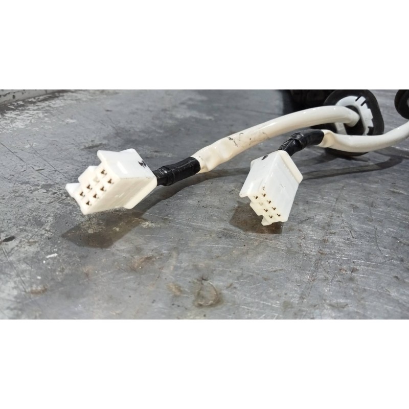 Recambio de amortiguadores maletero / porton para mazda cx-30 selection 2wd referencia OEM IAM K740091060237 K740091060187 