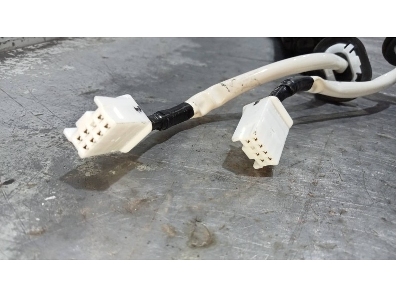 Recambio de amortiguadores maletero / porton para mazda cx-30 selection 2wd referencia OEM IAM K740091060237 K740091060187 