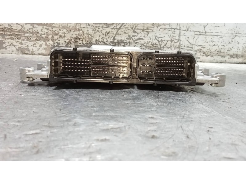 Recambio de centralita motor uce para mazda cx-30 selection 2wd referencia OEM IAM PAJ118881 MB2798003442 