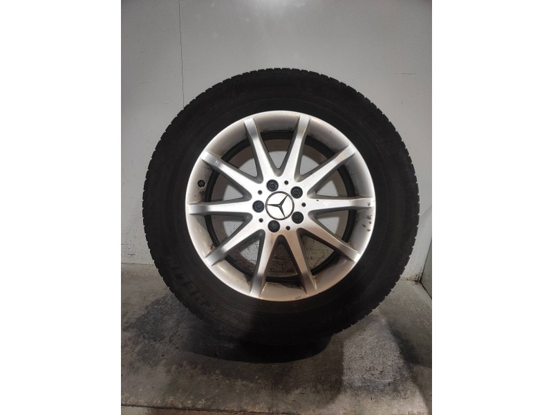 Recambio de juego llantas para mercedes clase r (w251) 320 cdi (251.022) referencia OEM IAM  CUBIERTAS 255/55/18