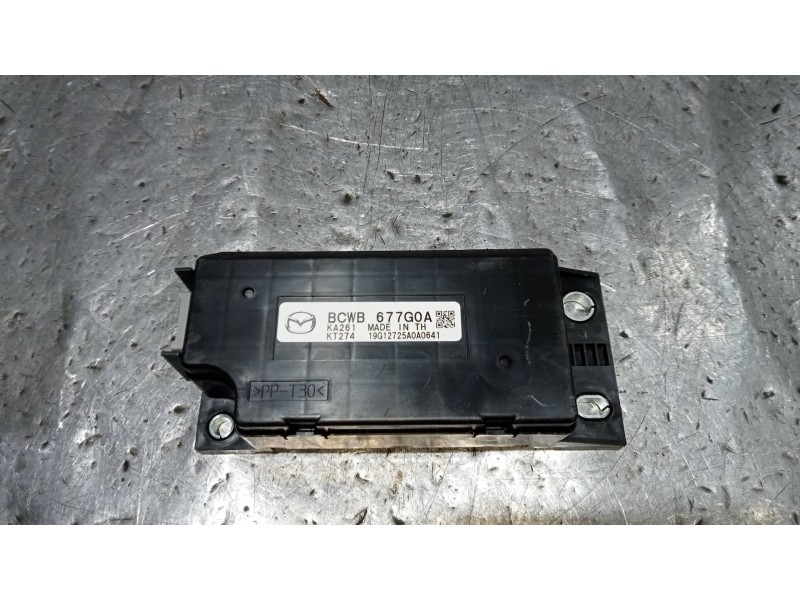 Recambio de centralita check control para mazda cx-30 selection 2wd referencia OEM IAM BCWB677G0A  