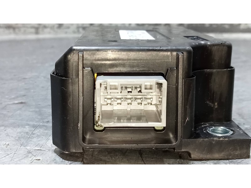 Recambio de centralita check control para mazda cx-30 selection 2wd referencia OEM IAM BCWB677G0A  