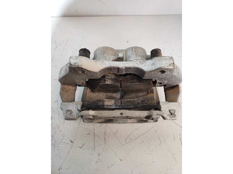 Recambio de pinza freno delantera izquierda para jeep gr.cherokee (wk) 3.0 crd limited referencia OEM IAM 4865 68138843AB 