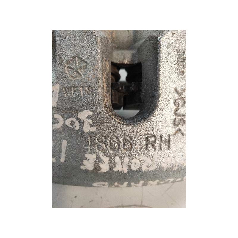 Recambio de pinza freno delantera derecha para jeep gr.cherokee (wk) 3.0 crd limited referencia OEM IAM 4866 68138842AB 