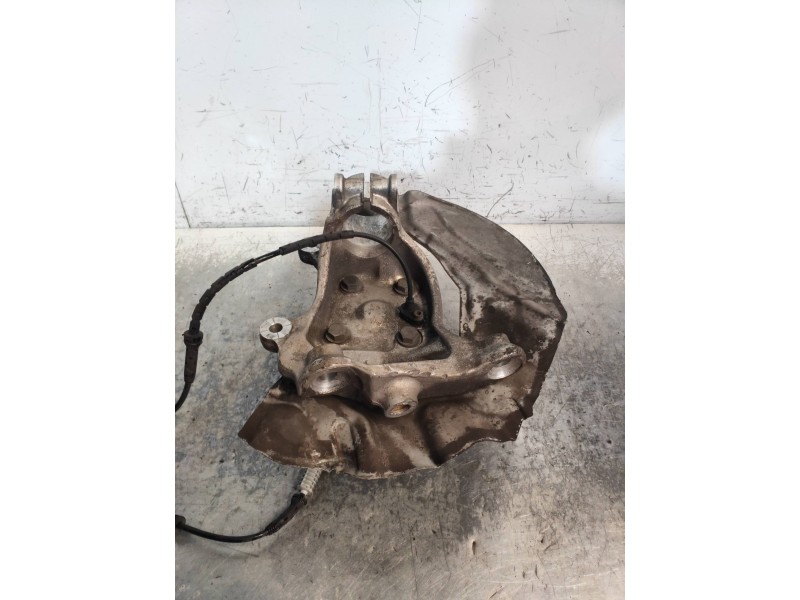 Recambio de mangueta delantera izquierda para bmw serie 7 (e65/e66) 735i referencia OEM IAM   