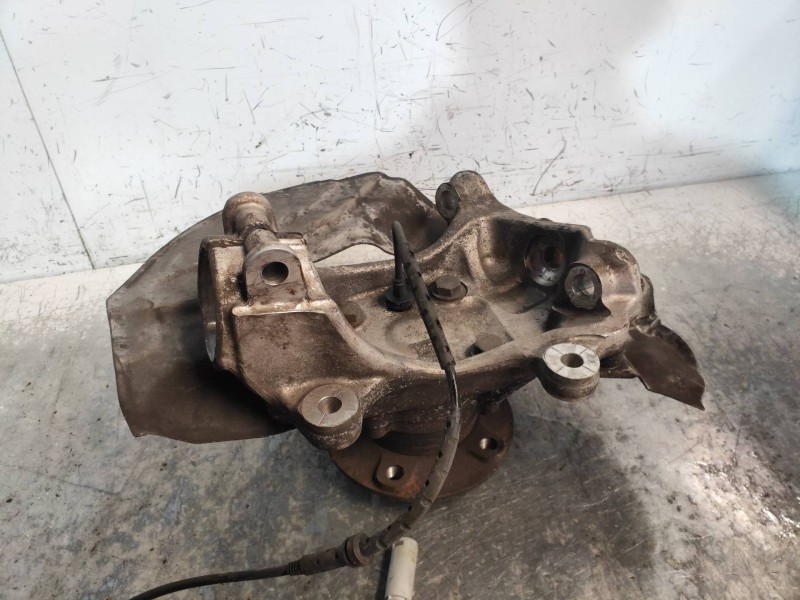 Recambio de mangueta delantera izquierda para bmw serie 7 (e65/e66) 735i referencia OEM IAM   