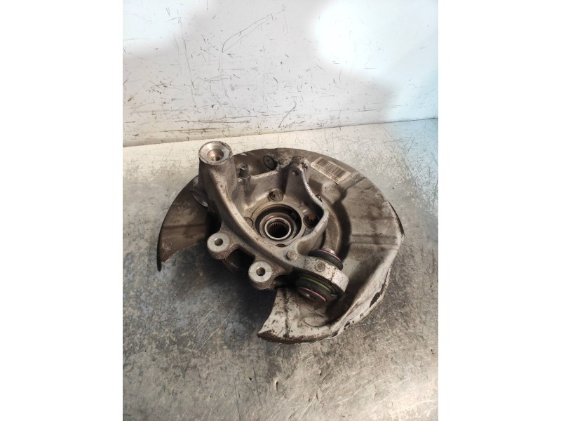 Recambio de mangueta trasera izquierda para bmw serie 7 (e65/e66) 735i referencia OEM IAM   